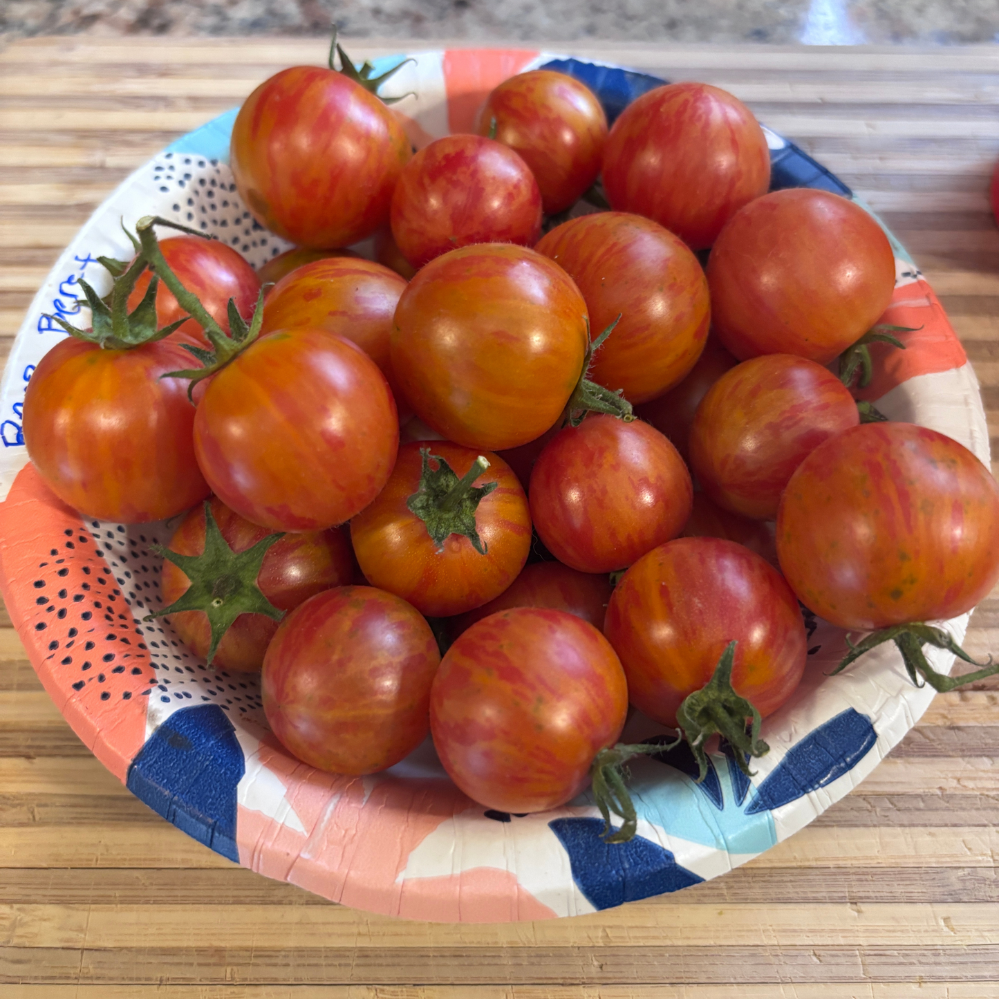 HUNGRY LIKE THE WOLF TOMATO SEEDS BY BILL YODER