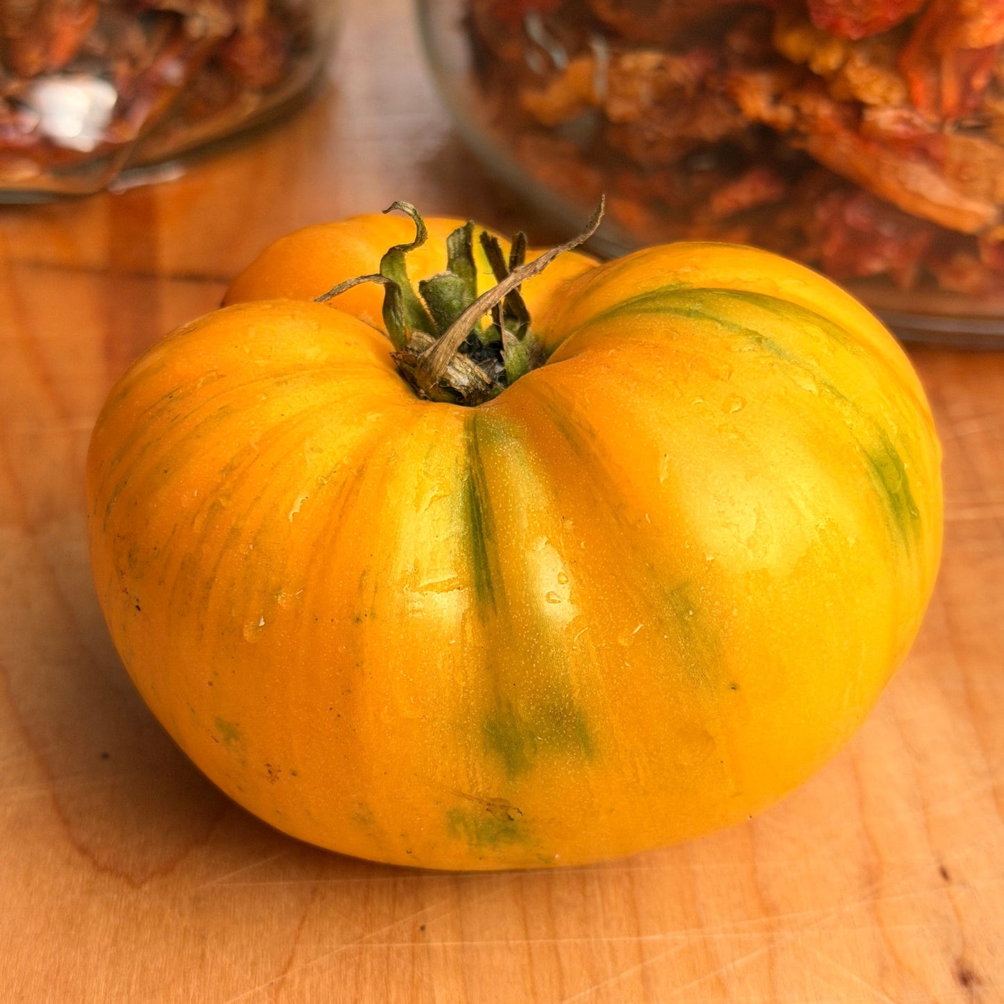 BEHIND THE WHEEL TOMATO SEEDS